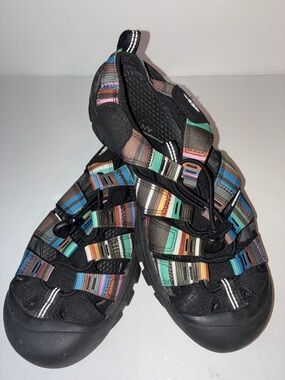 Keen, Men’s Size 9, Multi Colored Sandals